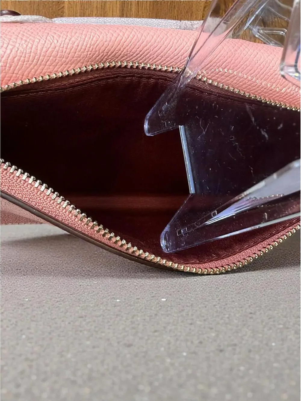 Coach CrossGrain Leather Foldover Wristlet Daisy Applique
